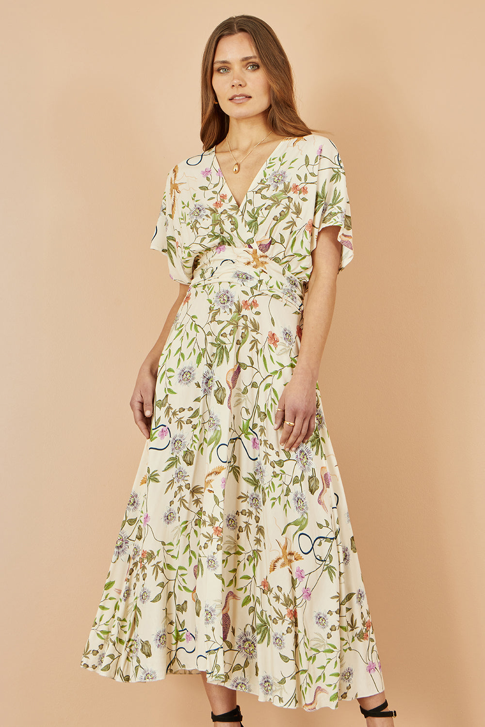 Ivory Floral Print Ruched Waist Midi Dress With Kimono Sleeves