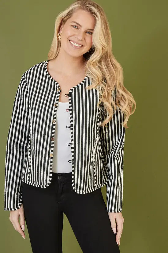 Black Animal Print Reversible Cotton Cropped Quilted Jacket