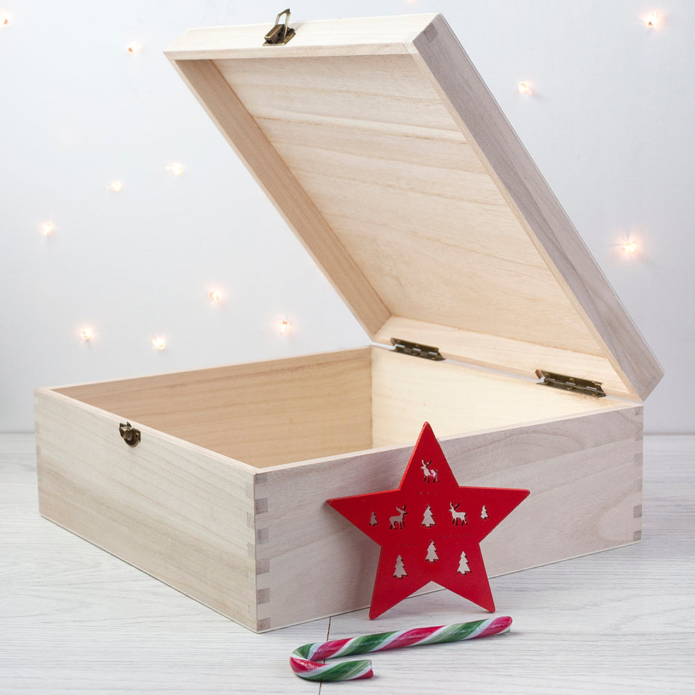 Personalised Snowflake Wreath Christmas Eve Box